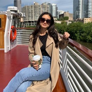 Meet your Posher, Mandy